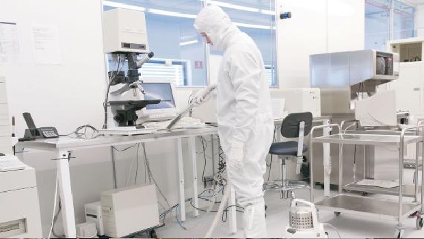 Industrial vacuum solutions for the electronic industry