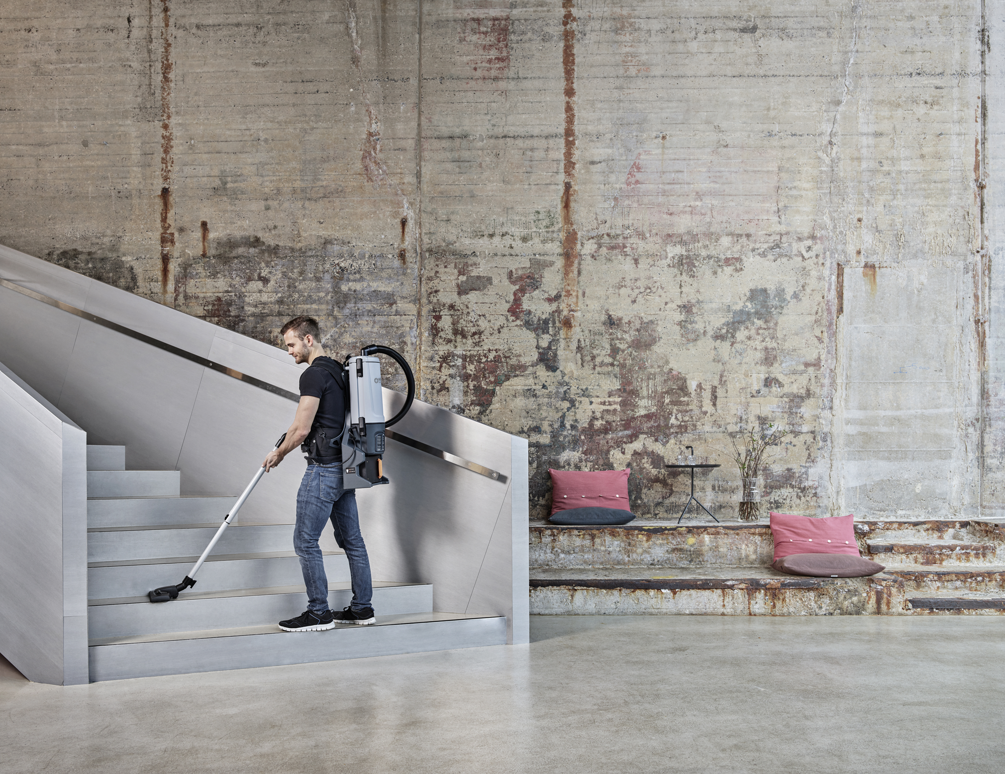 Tiêu chí lựa chọn máy hút bụi cho Nhà hàng - Khách Sạn - Resort