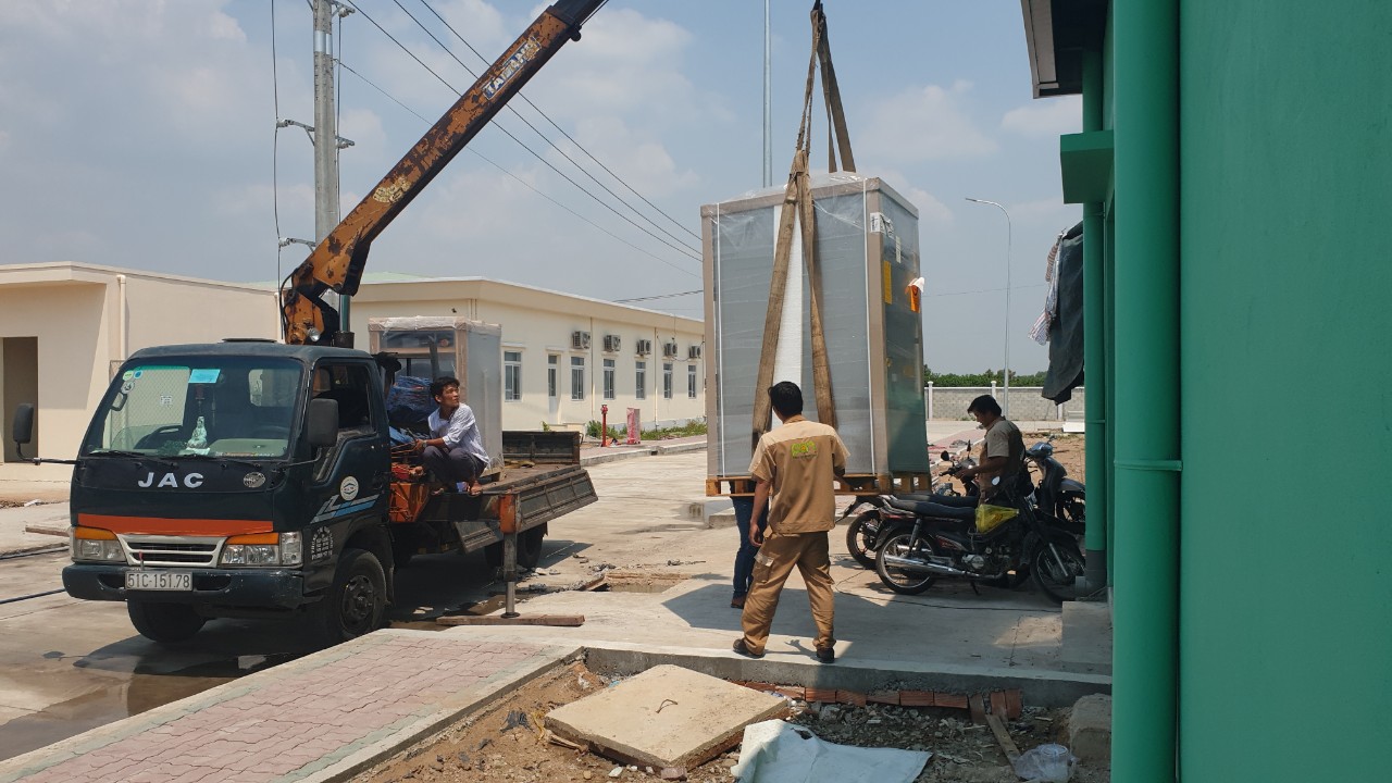 Máy giặt công nghiệp phục vụ công ty sản xuất thực phẩm