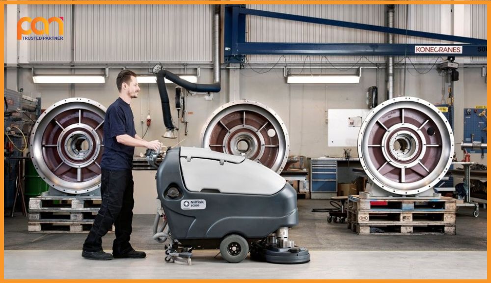 Máy chà sàn nhập khẩu từ Hungary - Máy vệ sinh sàn hiện đại