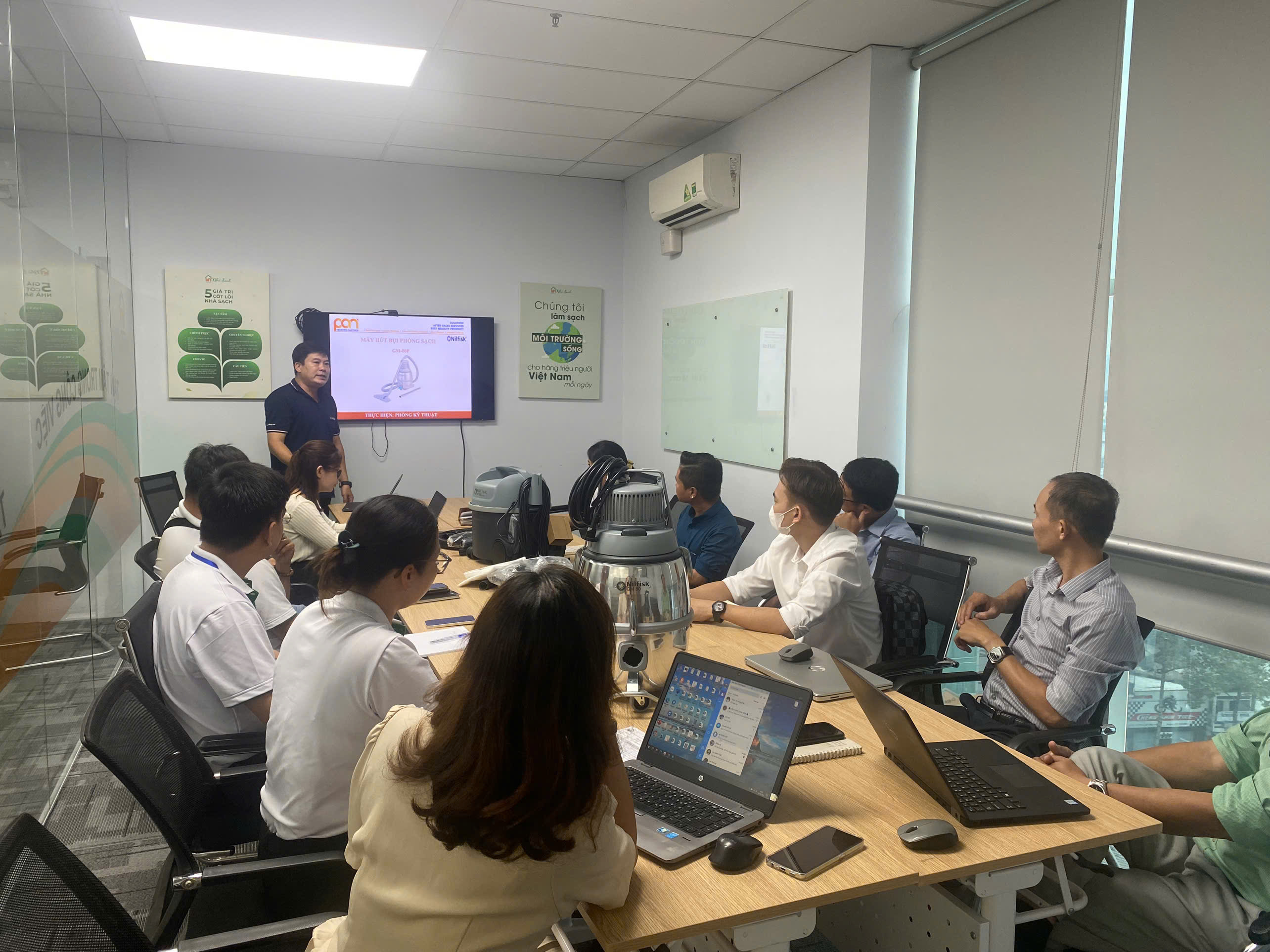 Pan Trading tổ chức huấn luyện vận hành thiết bị định kỳ cho khách hàng