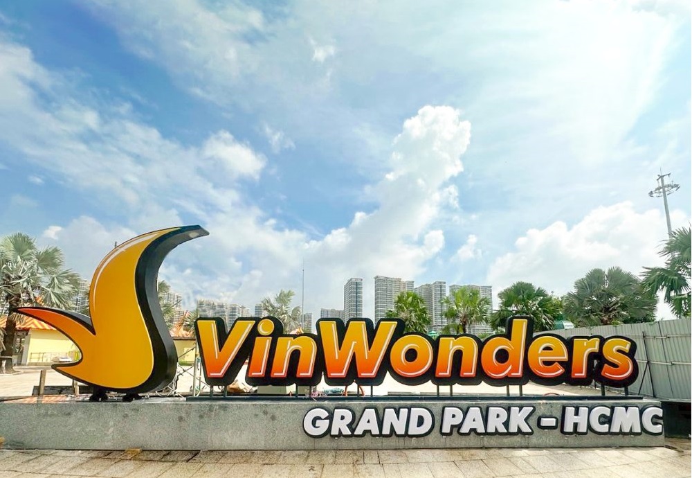 Bàn giao máy vệ sinh cho công trình Vin Wonders Grand Park