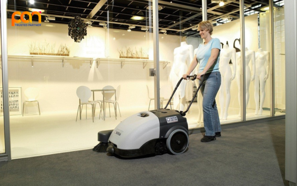 Sáng chế máy quét rác làm sạch đường phố hiệu quả