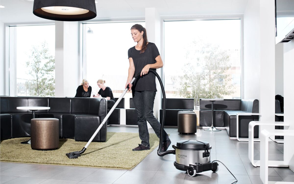 5 tiêu chí chọn máy hút bụi công nghiệp cho khách sạn & resort 5 sao